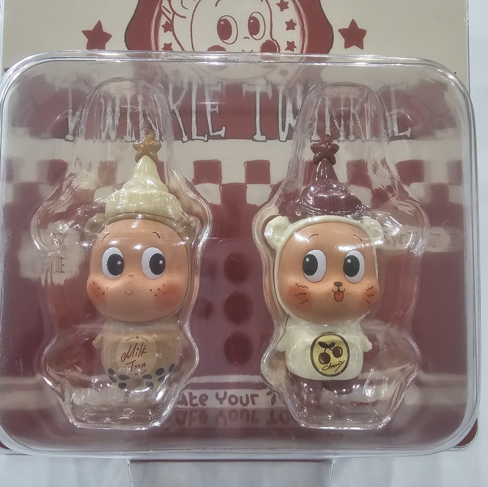 POP MART Twinkle Twinkle Bubble Tea & Cherry Iced Tea Figures – Member Exclusive - Picture 3 of 4